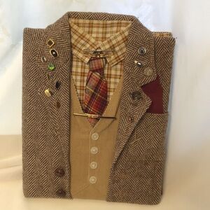 Handtailored men's jewelry storage suit vintage high end pieces